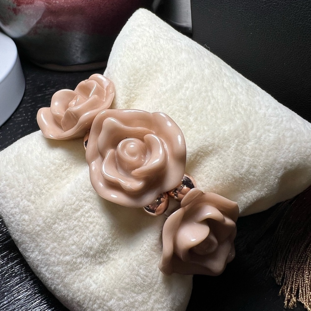Vintage Rose Bracelet